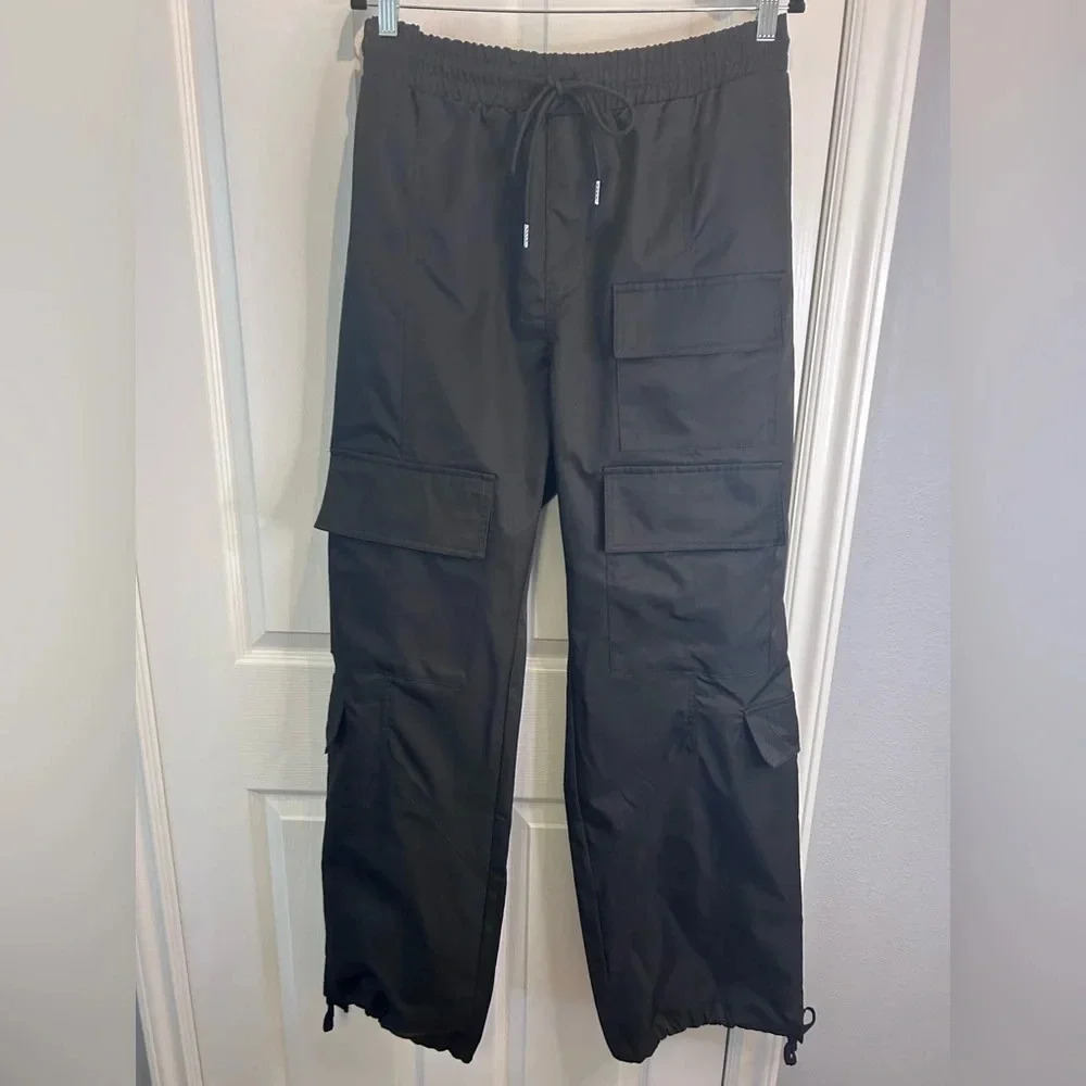 ♠️”EPTM.” NWT Black Cargo Pants w/ Drawstring & Multiple Pockets Size 2XL/38♠️